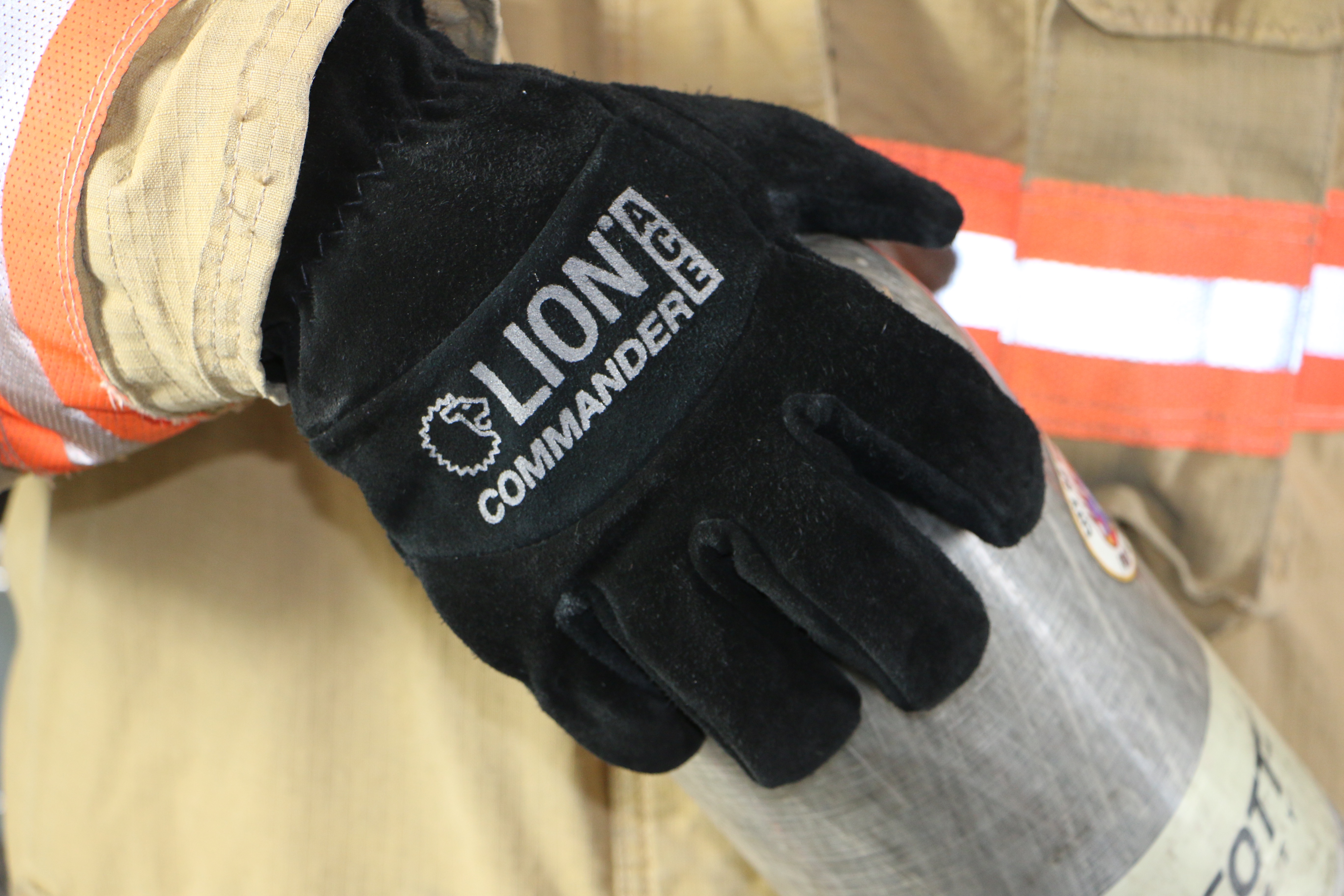 Commander ACE™ Structural Protective Gloves